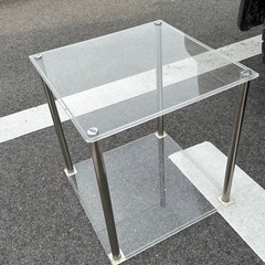 商談決定品。 アクリル製のコレクション台2段 (フィギュアなど飾るコレクション台などとして活躍しておりました )の画像