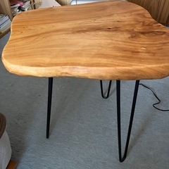 お譲り致します。木製スツール