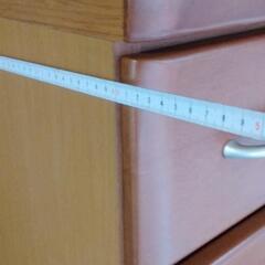 洋服タンスの画像