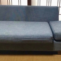 大型のソファです。