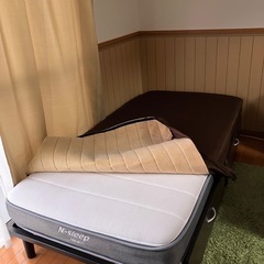 ベッドの画像