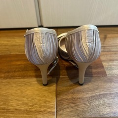 パーティー用パンプスヒール23.0の画像