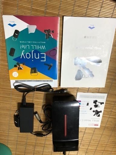 次世代型電動車椅子　ウィル　 ウィール whill電動車椅子　model c 2020年製　バッテリー2個　
関西圏無料配達可能