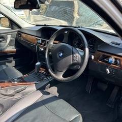 BMW 320i 極上車の画像
