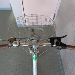 22インチ自転車　白　オートライト中古現状品の画像