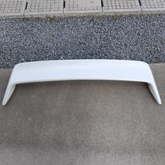 旧車のリヤウイングの画像