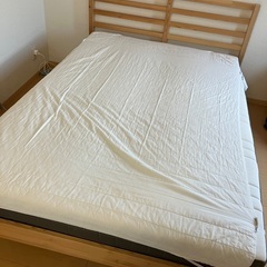 IKEAダブルベッドTARVA(2020)およびマットレスHÖRÅGの画像