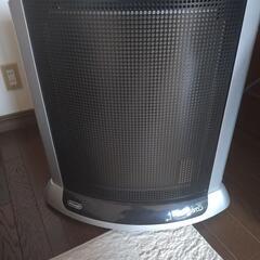 デロンギ　電気ストーブ　今年使ってましたの画像