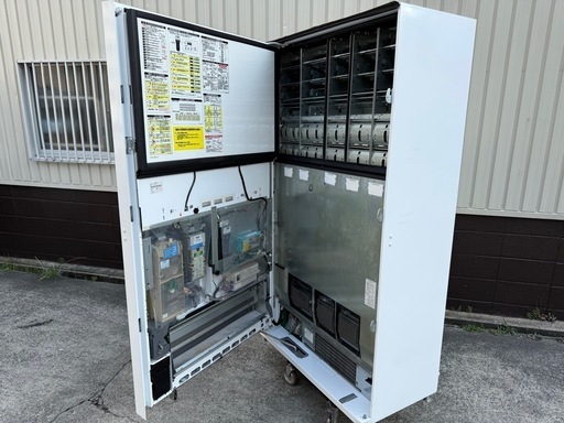 富士電機　自動販売機　３０セレ　ホット＆コールド　飲料　ペットボトル　FA20S4LD6S-FOPZ