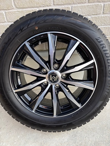 ミニバン　スタッドレス
タイヤホイールセット