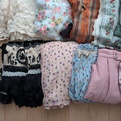 【1着あたり200円以下!!】きれいめレディース服　23着セット　夏物、冬物の画像