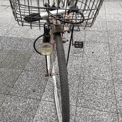 中古自転車　3段変速　ライト付き　ミニ空気入れ付きの画像