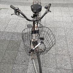 中古自転車　3段変速　ライト付き　ミニ空気入れ付きの画像