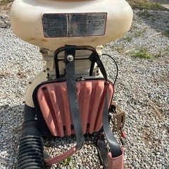 熊本　お引き取り可能　背負式　噴霧器 動力散布機　ゼノア 動力散布機 MD430-F エンジン圧縮あり 動作未確認の画像