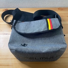 【KAPELMUUR】普段使いに便利なカペルのミニショルダーバッ...