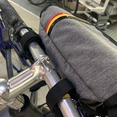 【KAPELMUUR】普段使いに便利なカペルのミニショルダーバッグ！自転車に取り付けも出来るます！の画像