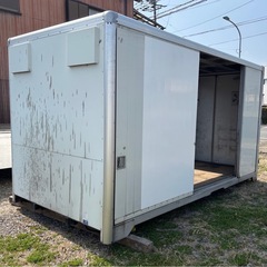 希少両サイドドア付き　トラックコンテナ
の画像