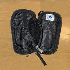 adidas　ポーチの画像