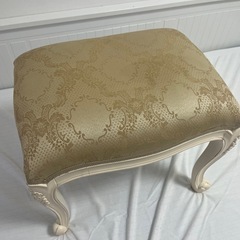 ドレッサー　スツールの画像