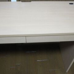 ニッセン スリムパソコンデスク 150×45×75cm 引き出し付きの画像