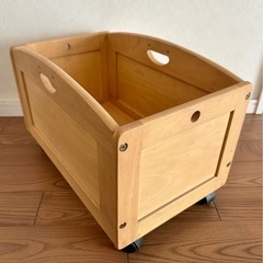 商談中！レトロ 木製 おもちゃ箱 木箱 キャスター付き 収納 