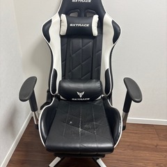 ゲーミングチェア