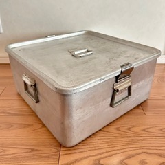 大型 昭和レトロ アンティーク学校給食 アルミ製箱 蓋付き容器 ...