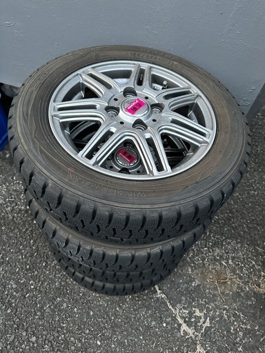 2018年製　スタッドレスタイヤ　ダンロップ155/65/R13