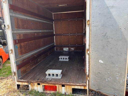 商談中 コンテナ倉庫 農業用倉庫 バイクガレージ 内部棚付き