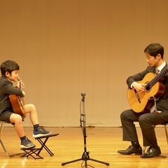 さいたま市大宮駅ギター　音楽は「習う」のではなく、 いつも身近に...