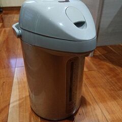 湯沸かしポット