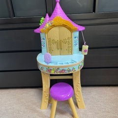 ディズニープリンセス 塔の上のランプンツェル プリンセスドレッサー