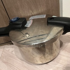 【無料でお譲り】圧力鍋5.5ℓ