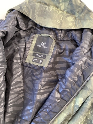 VOLCOM ボルコム スノーウェア メンズ US XL 迷彩 VOLCOM