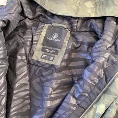 VOLCOM ボルコム  スノーウェア　
メンズ US XL  迷彩の画像