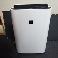 【新品未使用】2020年製　SHARP 加湿空気清浄機 ホワイトKC-J50-W Sharp Humidifying Air Purifier Plasmacluster 7000 Standard