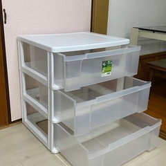 衣装ケース 3段の画像
