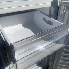 お値下げしました！美品！Haier前開き
冷凍庫（JF-NU82A)の画像