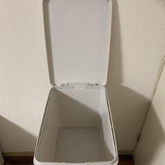 ゴミ箱　60L　上段33L　下段27L　ニトリ　スリム分別ペール2段　　　　 の画像