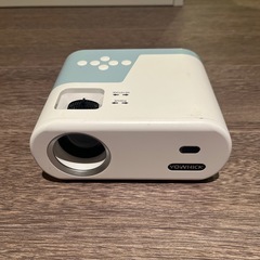 プロジェクター(wifi接続可能)