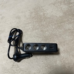 シガーソケットアダプターの画像