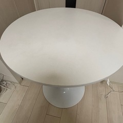 丸テーブル ダイニングテーブルの画像