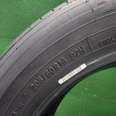ノア、ヴォクシー純正タイヤ4本セット10分山205/60R16の画像