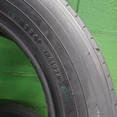 ノア、ヴォクシー純正タイヤ4本セット10分山205/60R16の画像