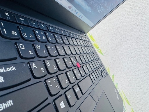 Lenovo ThinkPad X280 第8世代 Core i3-SSD256