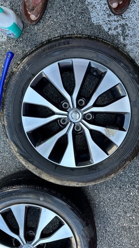 日産C27純正ホイール 195/65R16（タイヤ状態不良）