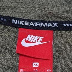 NIKE AIRMAX　ジップアップパーカーの画像