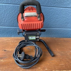 100v投光器の画像