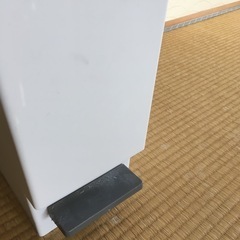 ゴミ箱　ペール　ニトリの画像