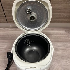 炊飯器　タイガー　マイコン炊飯ジャー3合タイプの画像